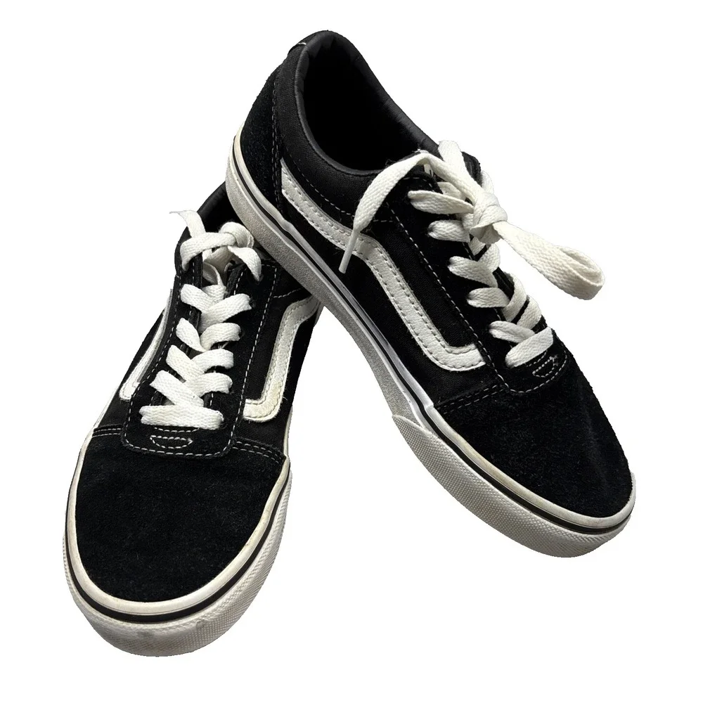 VANS Old Skool Black/White Unisex Youth 3 Low Top Lace-Up Canvas Sneakers